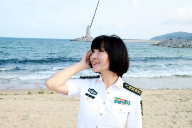 一首《常回家看看》火遍全国，23年过去了，陈红去哪了？