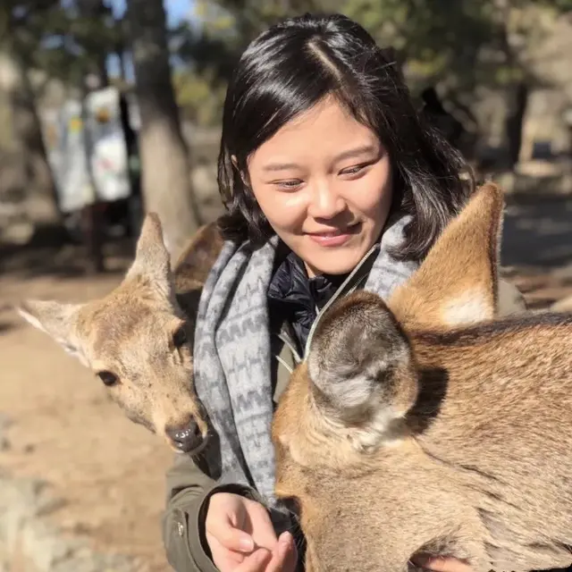 张嘉译力捧她，岳红称亏欠她，这位星二代为啥一直不红？