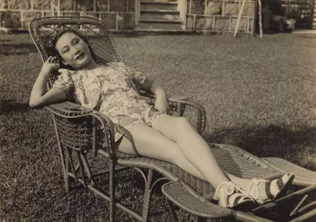 民国女神胡蝶到底有多美？私房照曝光，难怪戴笠希望能霸占她一生