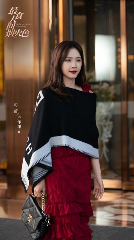 《最食人间烟火色》首播，又飒又田园，女主吻戏精彩，高质甜宠剧