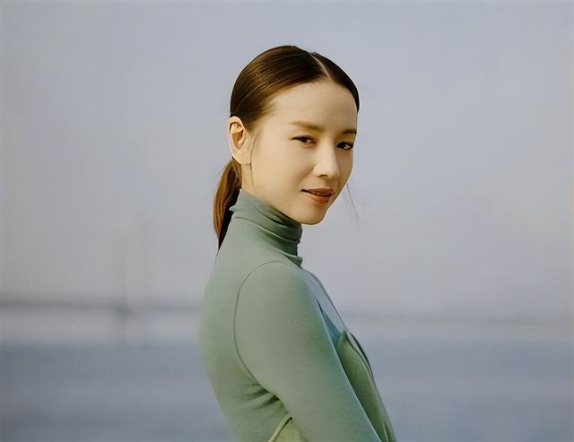 “丑男”王大治，爱过的3个女人一个比一个漂亮，董洁只能算一般