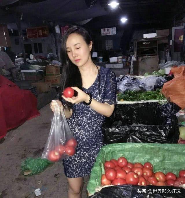 大着肚子买菜的干露露被人拍到，这些年，“干露露”们去哪了