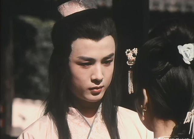 视觉盛宴！14位山东籍男星，个个是浓眉大眼、棱角分明的阳刚帅哥