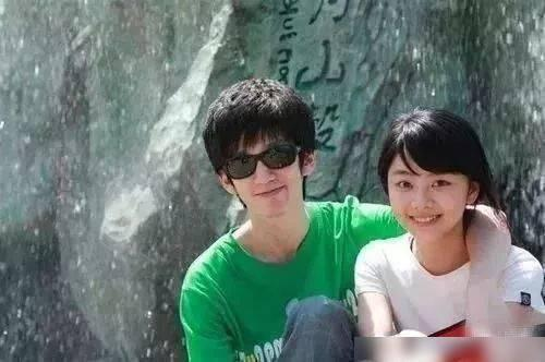 谭松韵男朋友是谁？熊梓淇公开场合特别照顾谭松韵，关系令人猜疑