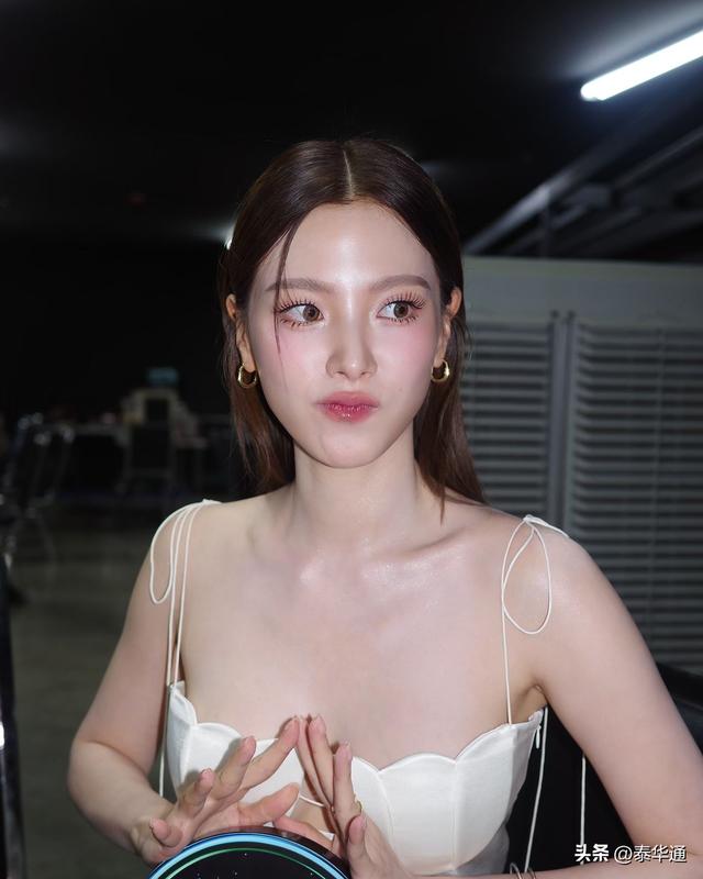 嗑也没用!泰星小水获最佳表现奖!清楚回应与Jes只是朋友关系!