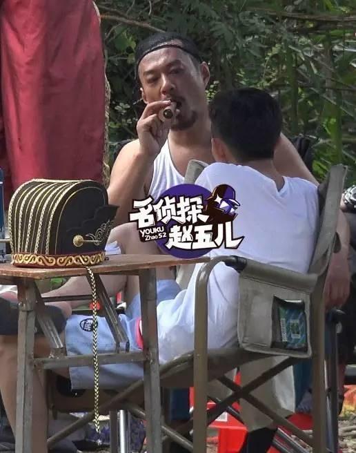 张一山喝多了才对同性下手?不,被他爱抚过的男人还有他们!