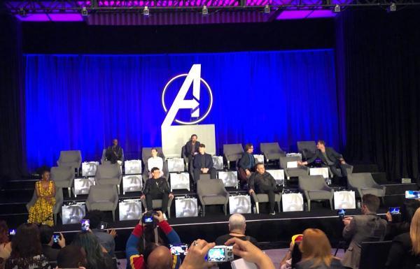 《复仇者联盟4》召开全球发布会，空椅子留给消失的英雄