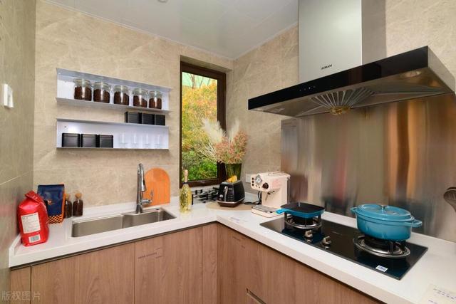 父母去世以后，讲究“遗像三不放”，哪三个地方？