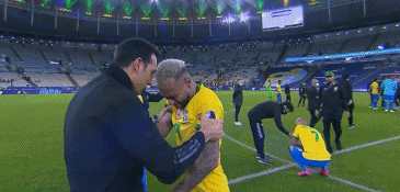 美洲杯仍0冠？痛哭的内马尔尽力了！1人造阿根廷4黄，球裤被扯破