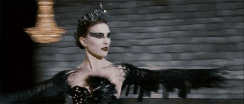 13岁成名,18岁上哈佛,她不想当男人幻想对象,只想做自由黑天鹅