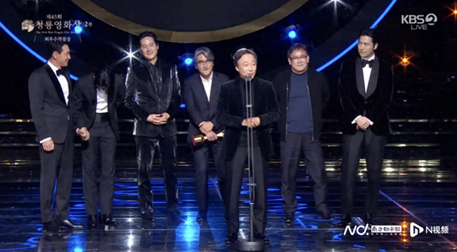 第45届韩国青龙奖获奖名单揭晓，汤唯获最佳人气奖