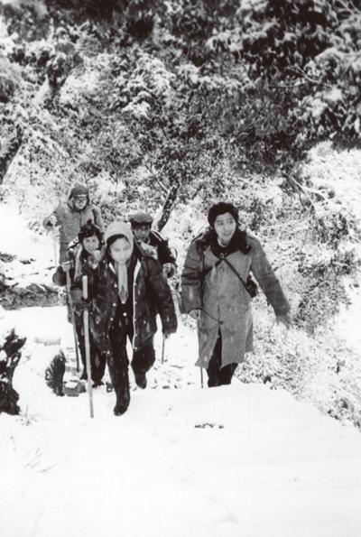 86版《西游记》导演杨洁病逝，自传讲述拍摄的九九八十一难