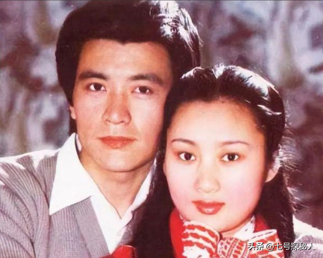 周里京一生清高不炒作，唯一心里过不去的坎，就是已故30年的妻子