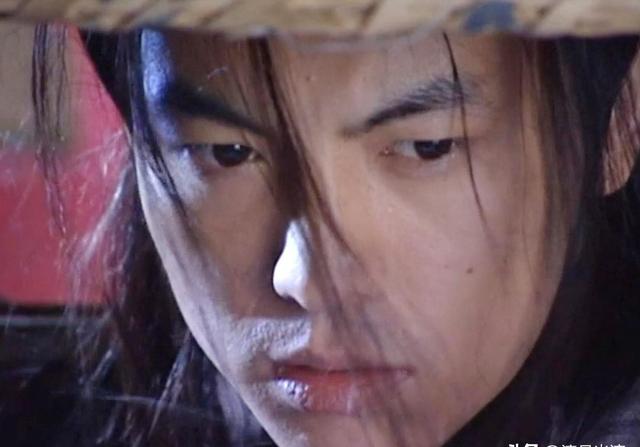 视觉盛宴！14位山东籍男星，个个是浓眉大眼、棱角分明的阳刚帅哥