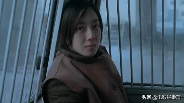 「白日焰火」里的种种猥琐不堪,隐藏了国人对“性”的隐晦和苦闷