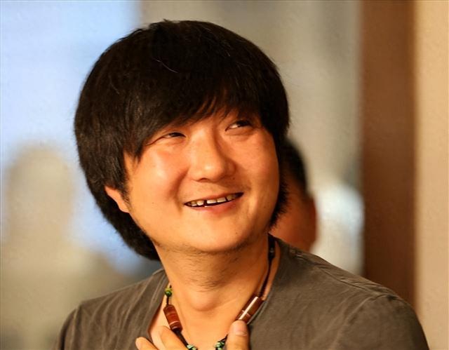 “丑男”王大治，爱过的3个女人一个比一个漂亮，董洁只能算一般