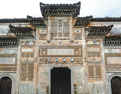 茶香飘出万里悠扬（走进传统村落）