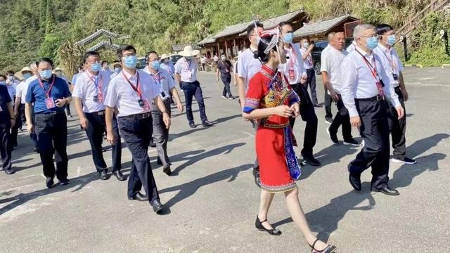 久久为功推进“千万工程”，“浙”里村美人和增收路子宽