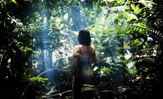 “美丽坏女人”艾曼纽为艺术献身的电影合集