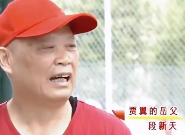 儿子洞房夜，母亲强入婚房，背后究竟隐藏着什么？