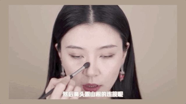 出道10年的李惠利,化鼻影竟然也失手?