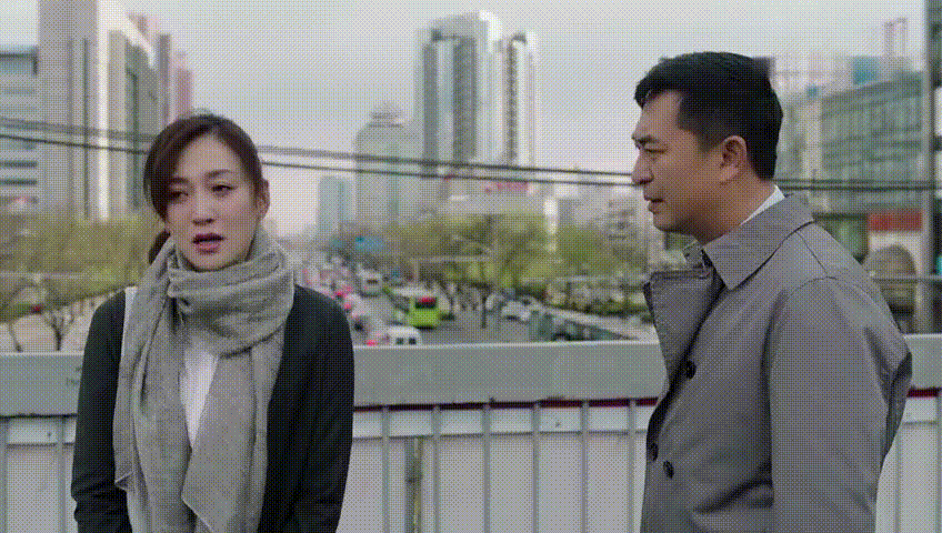 “苦情冷白皮”李小冉出道26年，14部经典窥见：容颜几变？