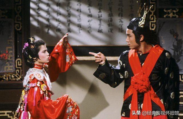 《天师执位》剧照：在这部戏里，可以看到许多射雕中熟悉的身影