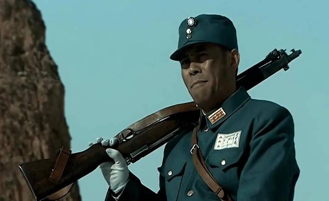 备受欢迎的10部抗战剧，《雪豹》第六，《亮剑》只能排第二