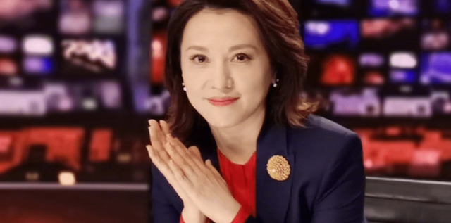 央视主持人梦桐：嫁给丈夫多年恩爱如初，如今48岁仍风韵犹存