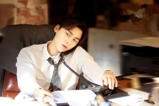 《我在北京等你》名场面:李易峰江疏影高甜对戏,隔氧气罩接吻