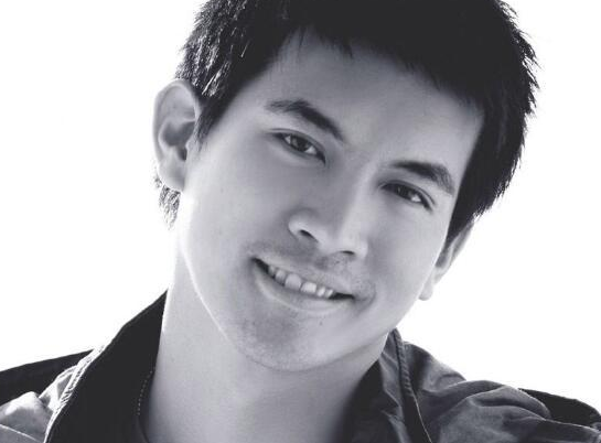 阿阮推文：书评8本女主角非C的经典言情小说《误入浮华》首推