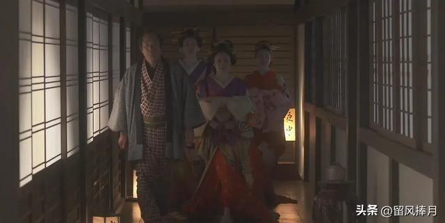 日本大尺度三级片”【花宵道中】女主的颜值身材谁不迷糊！