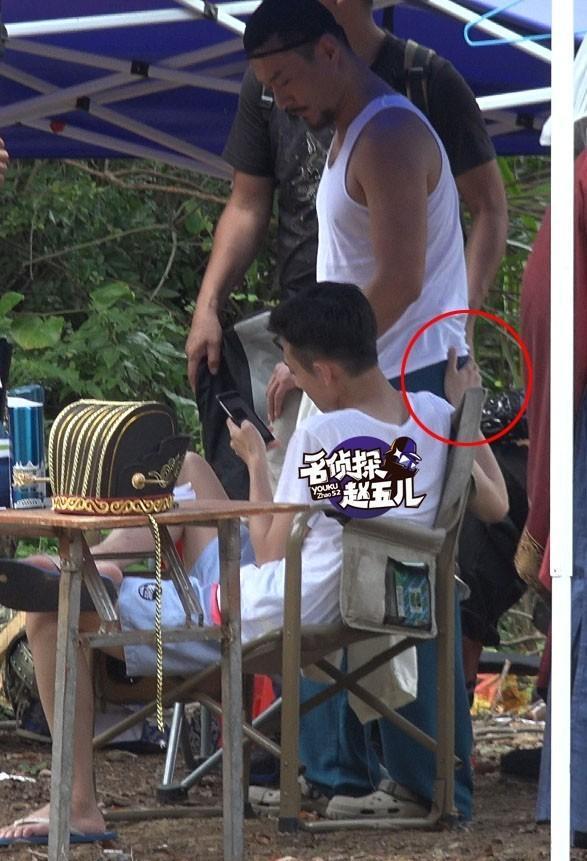 张一山喝多了才对同性下手?不,被他爱抚过的男人还有他们!