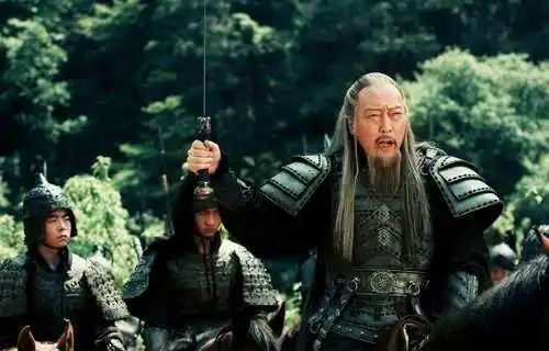 司马懿为什么要杀柏灵筠？他们之间不是夫妻关系吗？怎么还下杀手