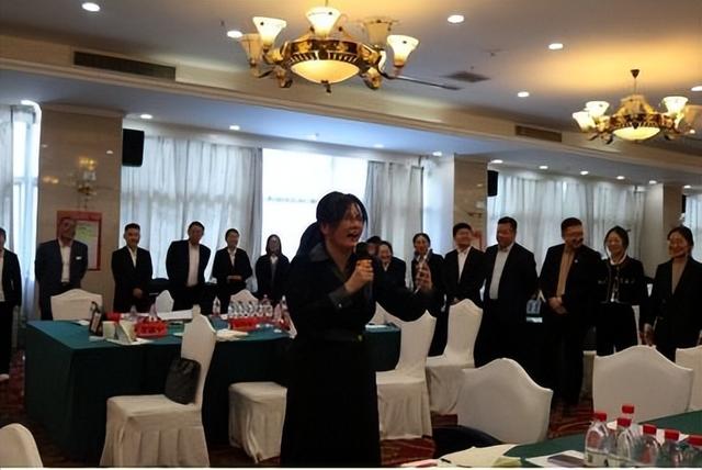 文希老师简介——企业招投标实战专家