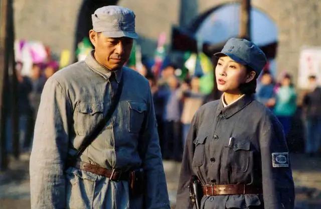 备受欢迎的10部抗战剧，《雪豹》第六，《亮剑》只能排第二