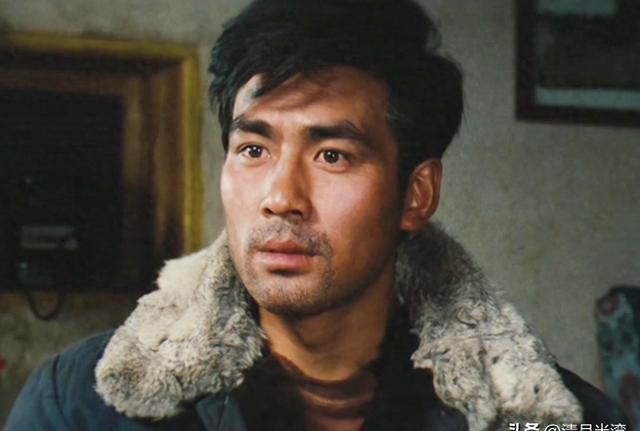 视觉盛宴！14位山东籍男星，个个是浓眉大眼、棱角分明的阳刚帅哥