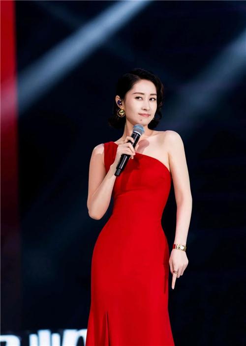 五戏同档！44岁的刘敏涛被中年女演员们羡慕了