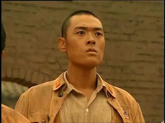 备受欢迎的10部抗战剧，《雪豹》第六，《亮剑》只能排第二