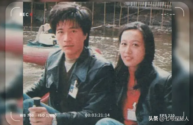周里京一生清高不炒作，唯一心里过不去的坎，就是已故30年的妻子