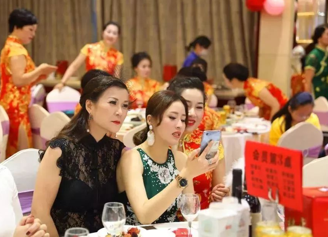 执掌风云:首战清扫天王帮,萧峥再度打明牌,谁给的他勇气?