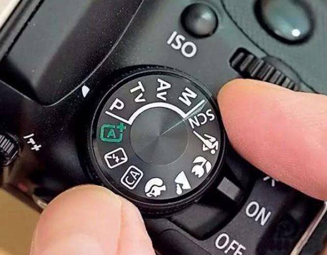 单反相机上的Av、Tv、P档都是干什么用的呢？