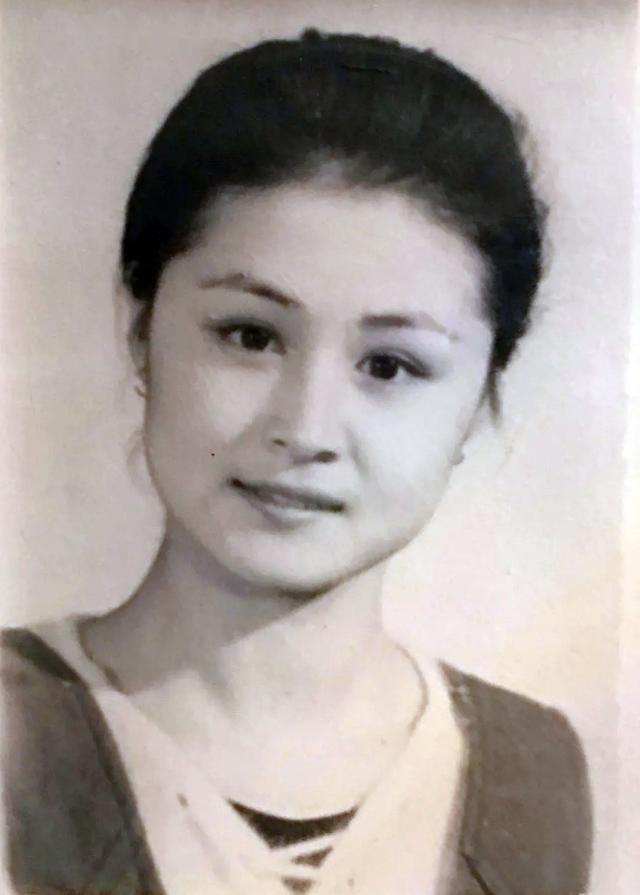 苦命的于月仙，长得漂亮却被父亲嫌弃，34岁才走红，50岁突然离世