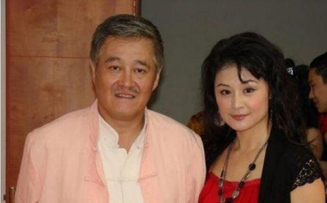 苦命的于月仙，长得漂亮却被父亲嫌弃，34岁才走红，50岁突然离世