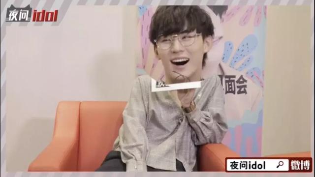 《偶练》人气选手采访现场“发火”了？！他究竟能不能算年少成名