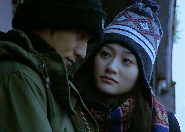 “苦情冷白皮”李小冉出道26年，14部经典窥见：容颜几变？