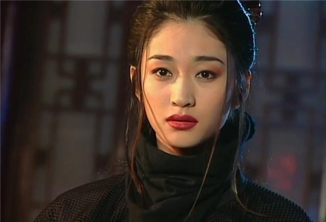 “苦情冷白皮”李小冉出道26年，14部经典窥见：容颜几变？