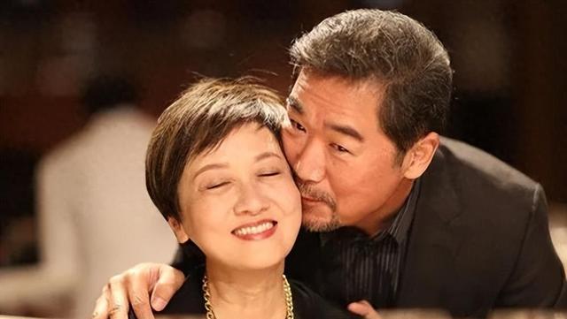 张国立：罗秀春是恩人，邓婕是爱人，这两个女人共同成就了我