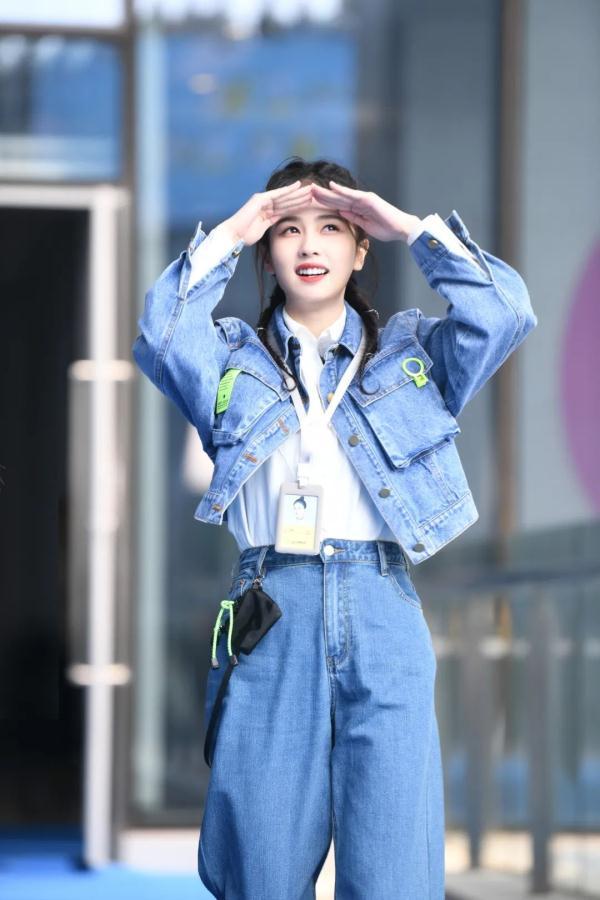 《奔跑吧9》今晚欢乐开播!跑男团开启职场历险,全员上演“花式摸鱼”