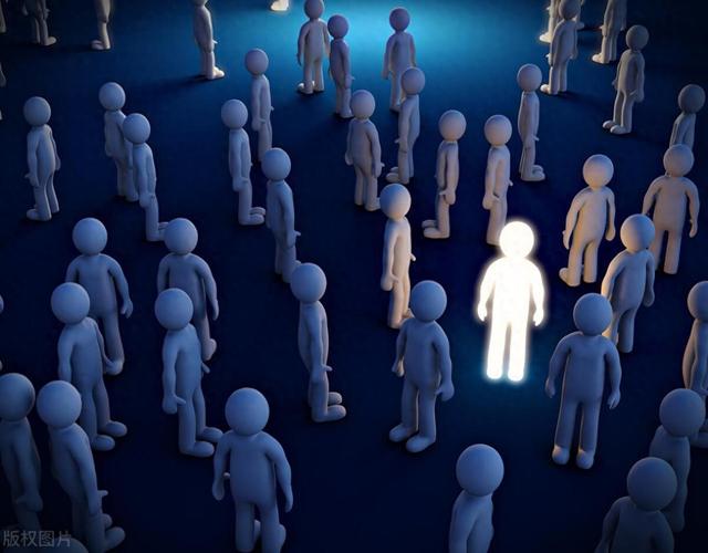 跳出 “随大流” 陷阱：看穿从众效应